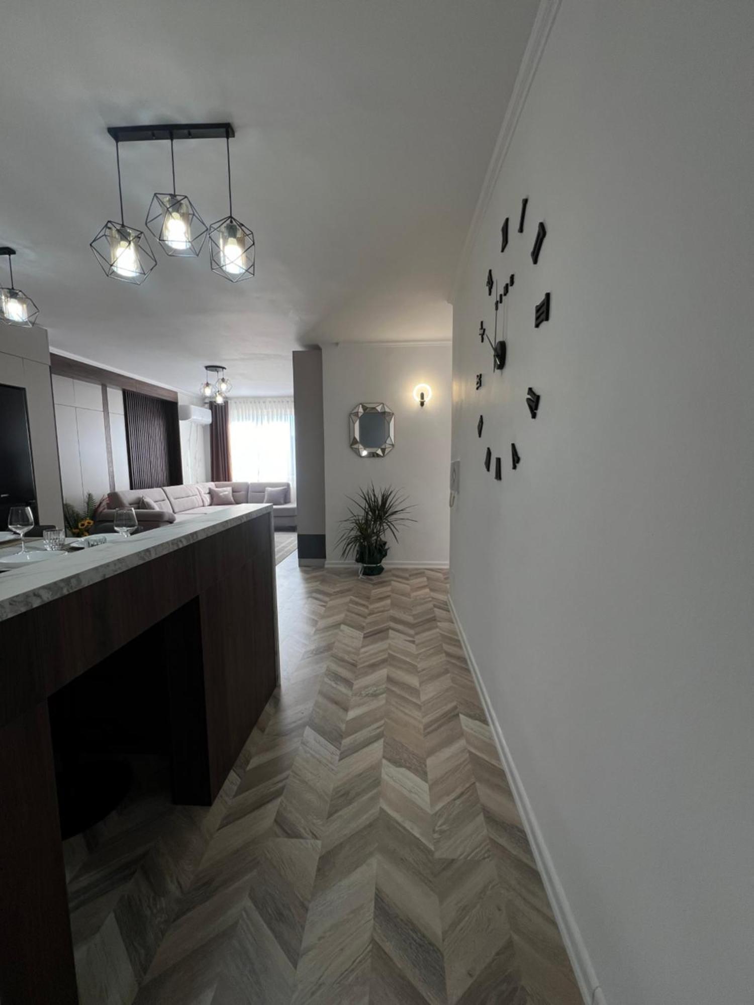 Erlaiden Apartment Shkoder Bagian luar foto