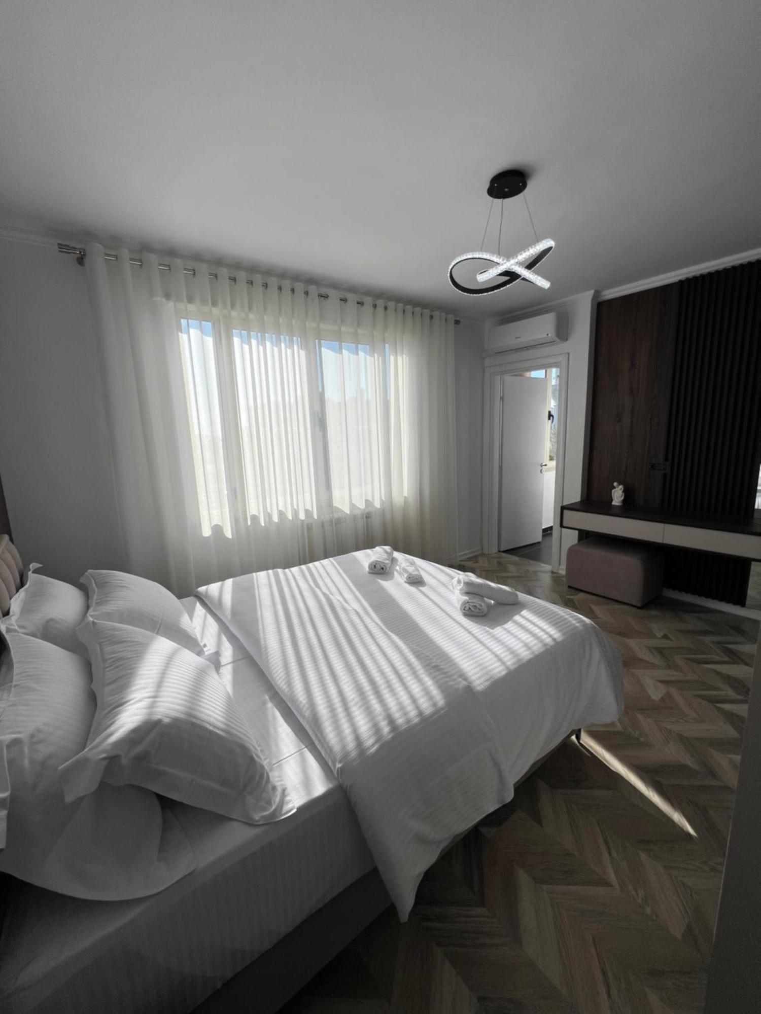 Erlaiden Apartment Shkoder Bagian luar foto